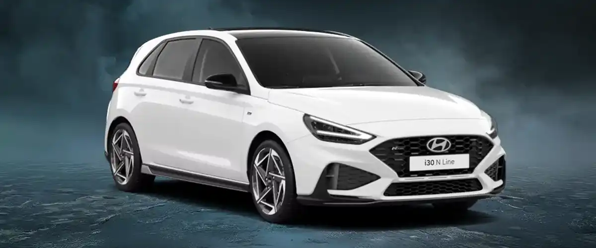 zu sehen: Hyundai i30 weiß